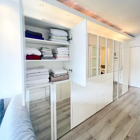 Apartment Like Arc De Triomphe, Champs Elysees, Tour Eiffel Paris